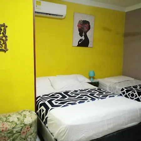 Hostel'S Hellen House Rodadero Sur Gaira Habitacion Familiar Para 5 Personas En Cama 5 Personas